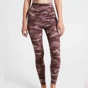 Athleta Salutation ⅞ Leggings